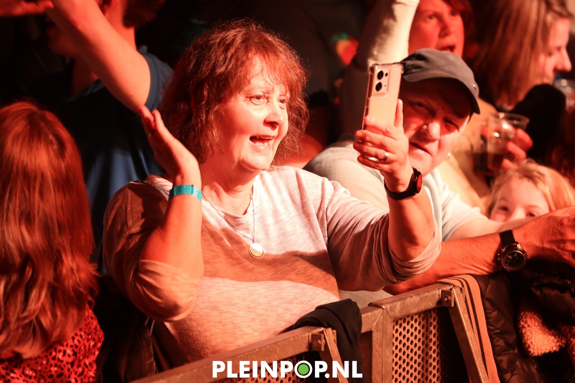 Publiek Zondag DEEL 2       (13)